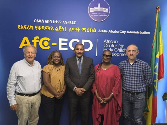 Photo 5915817821449423653 X